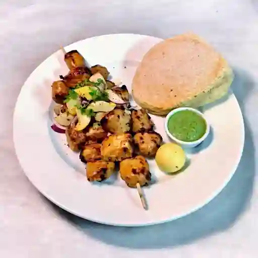 Chuzo Costilla, Mixto O Pollo