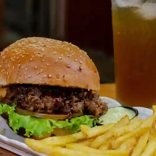 Combo Pulled Pork + Papas + Bebida