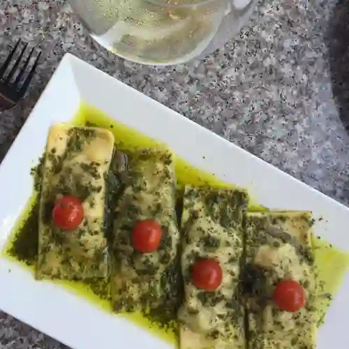 Ravioli de Ricotta con Espinaca