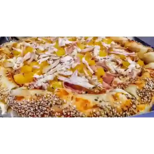 Pizza Personal de Pollo Tropical