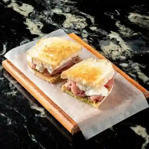 SANDWICH TRUFA CAPRESSE