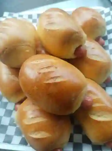 Pan Salchicha