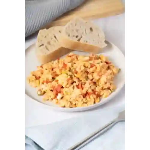 Huevos Revueltos con Aliños