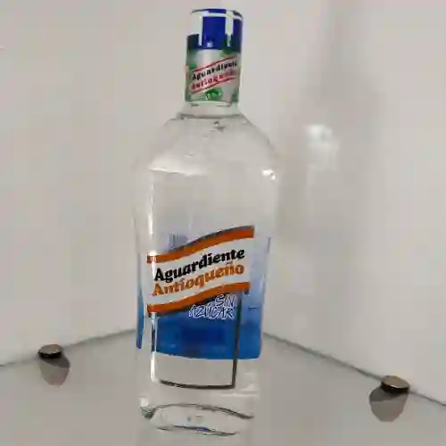 Aguardiente Antioqueño Tapa Azul Litro