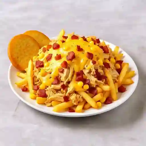 Pollo desmechado: papas a la francesa