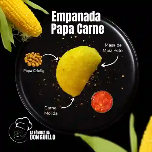 Empanada Papa con Carne