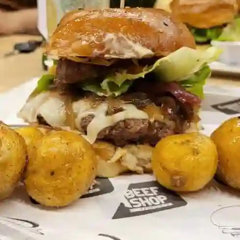 Hamburguesa Clásica Beef Shop