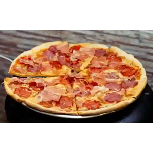 Pizza de Carnes (salumi)