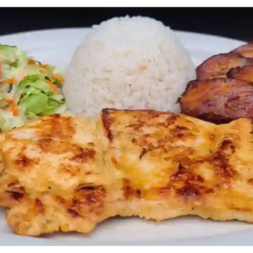 Ejecutivo Pechuga Asada