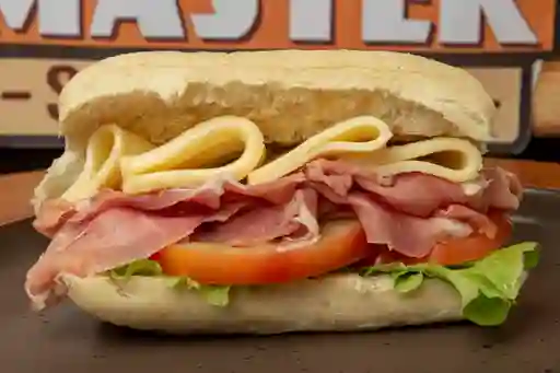 Sándwich Serrano
