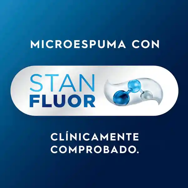 Oral-B Kit Crema de Dientes Détox + Cepillo de Dental Charcoal