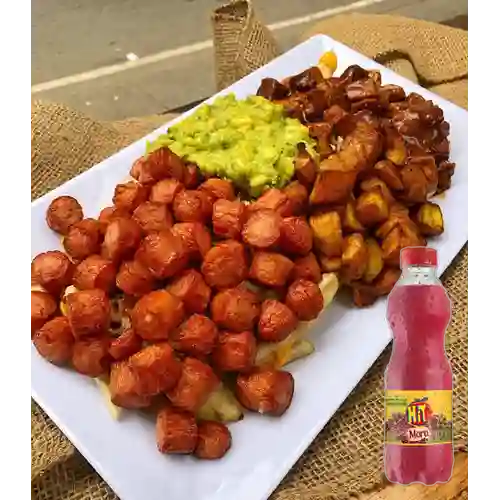 Combo Salchipapa Big Del Rancho + Hit Mora 500 ml
