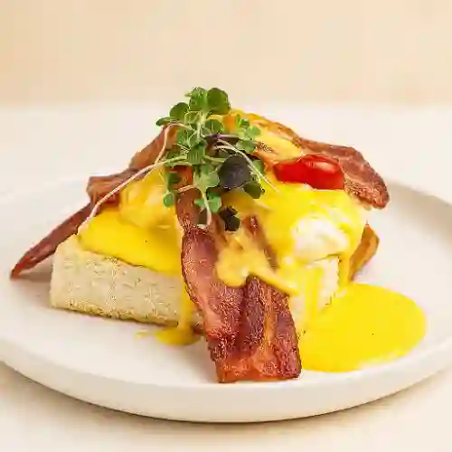Huevos Benedictinos con Jamón