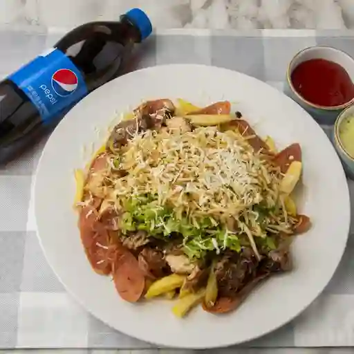 Combo individual salchipapa super + gaseosa 400ml