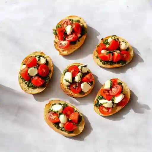 Bruschetta a la caprese