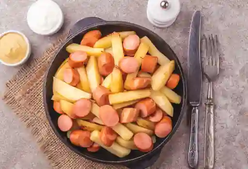 Salchipapas