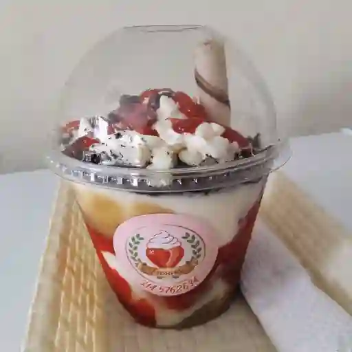 Fresas con crema 9 oz