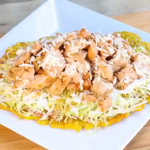 Patacón de pollo