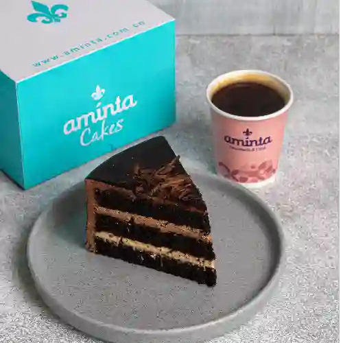 Torta de Chocolate + Americano 7 Oz