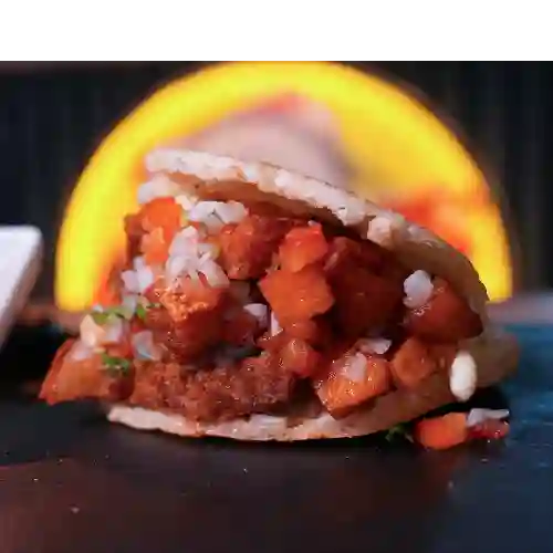 Arepa Superchicharron