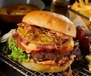 Hamburguesa Hawaiana Sencilla