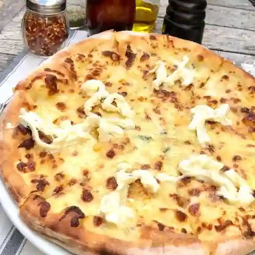 Pizza 4 Formaggi