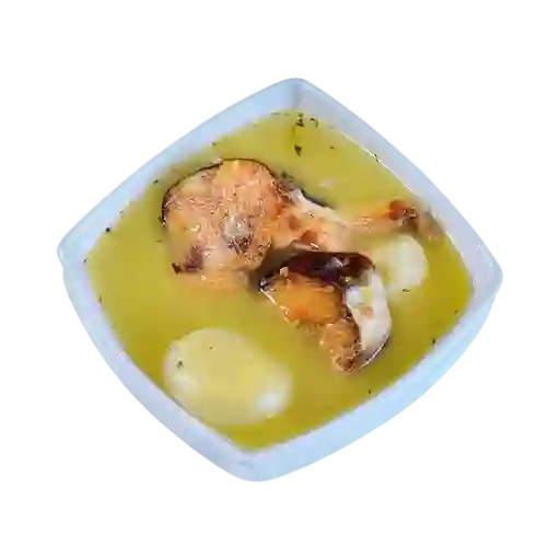 Caldo de Pescado