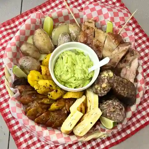 1000 Grs - Picada Enchicharronada