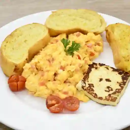 Huevos pericos o revueltos