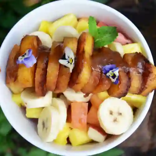 Humitas con Canasta de Fruta