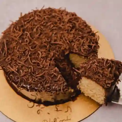Torta de Naranja 25-28 Porciones
