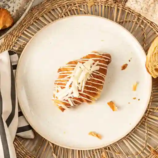 Croissant de Chocolate Blanco