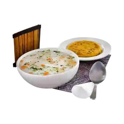 Caldo Sin Huevo con Arepa