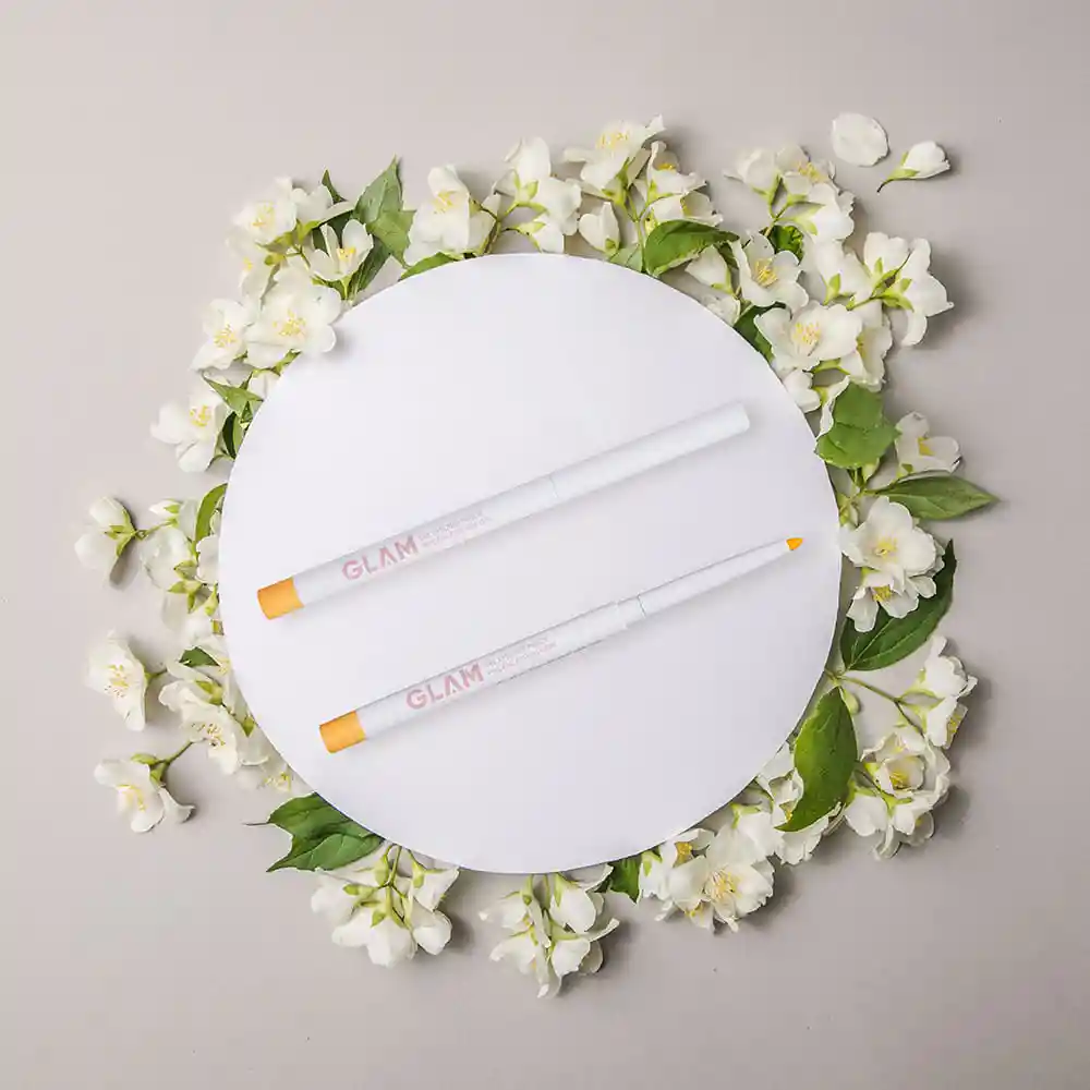 Lápiz Delineador Para Ojos Gel Glam Amarillo 03 Miniso