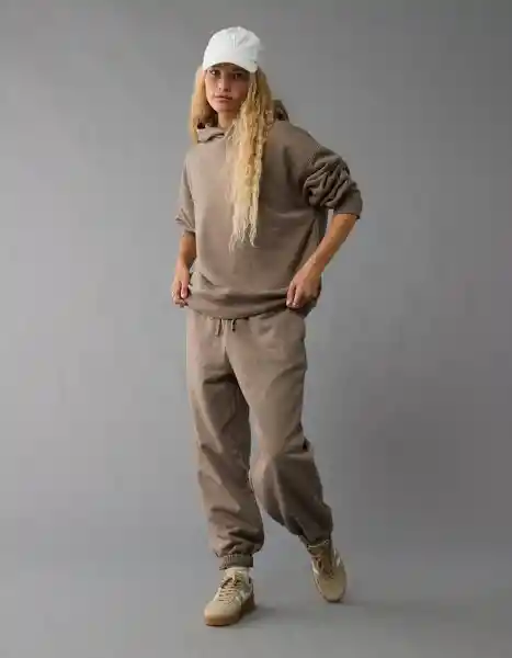 Buzo Mujer Café Talla MEDIUM 2416227 American Eagle