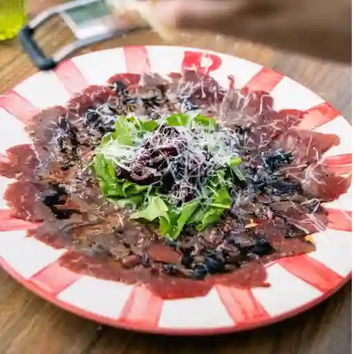 Carpaccio de res