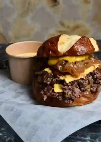 Doble Cheese Burger Combo