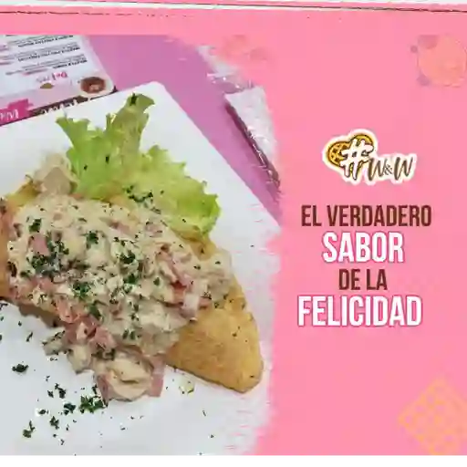 Crepe de pollo y tocineta