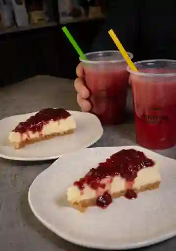 Combo 2 Cheesecake 2 Batido de Fruta de Fruto Rojo 2
