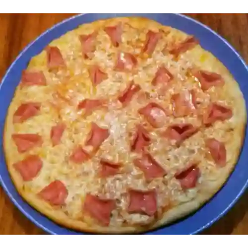 Pizza de Jamón y Queso Mediana