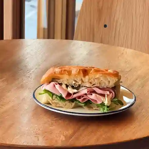 Sandwich Mortadella Stracciatella Trufa