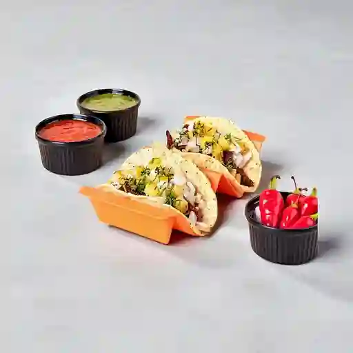 Tacos de Pollo en Mole