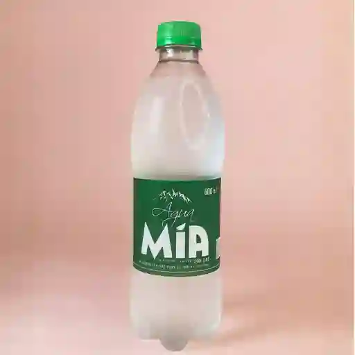 Botella de agua con gas