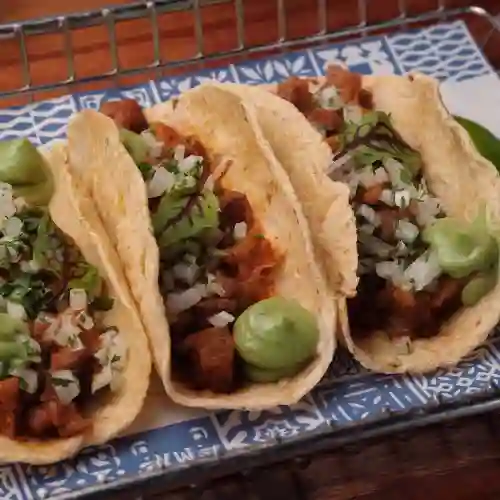 Tacos de Chicharrón