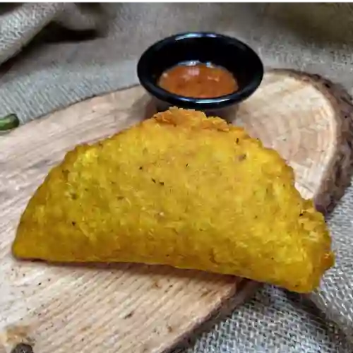 Empanada de Arroz y Carne