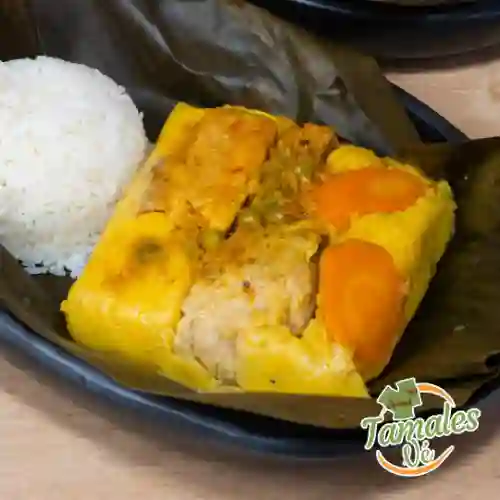Almuerzo con Tamal Calidoso
