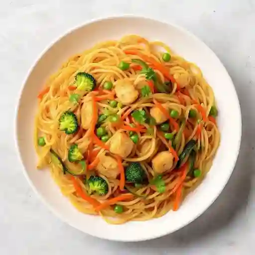 Chow mein de pollo
