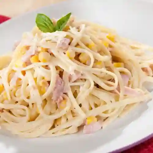 Pasta Carbonara con Maíz+francesa