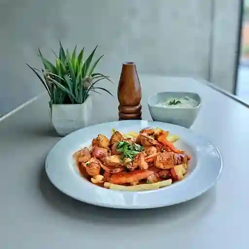 Chaufa de Lomito y Pollo