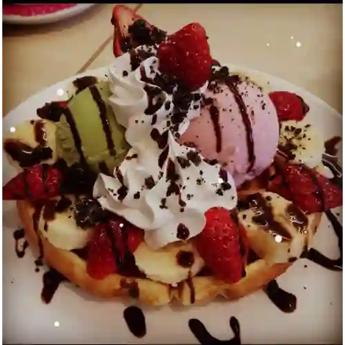 Waffle con Helado